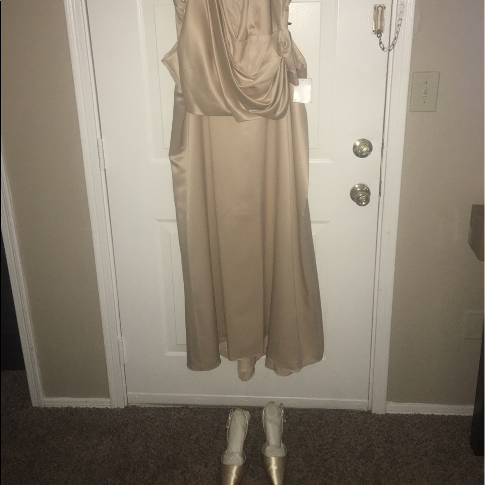 Women’s 24 Evening Dress w/ Matching Shoes Size 10